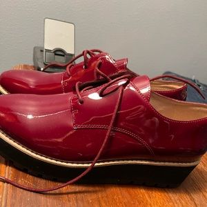 Gorgeous brand new women’s Oxford shoes